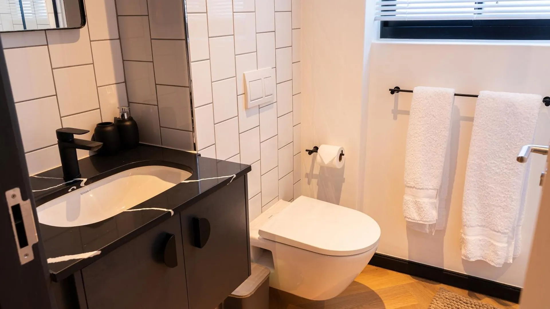 Kml Nine Palms Luxury 101 Apartment Cape Town South Africa