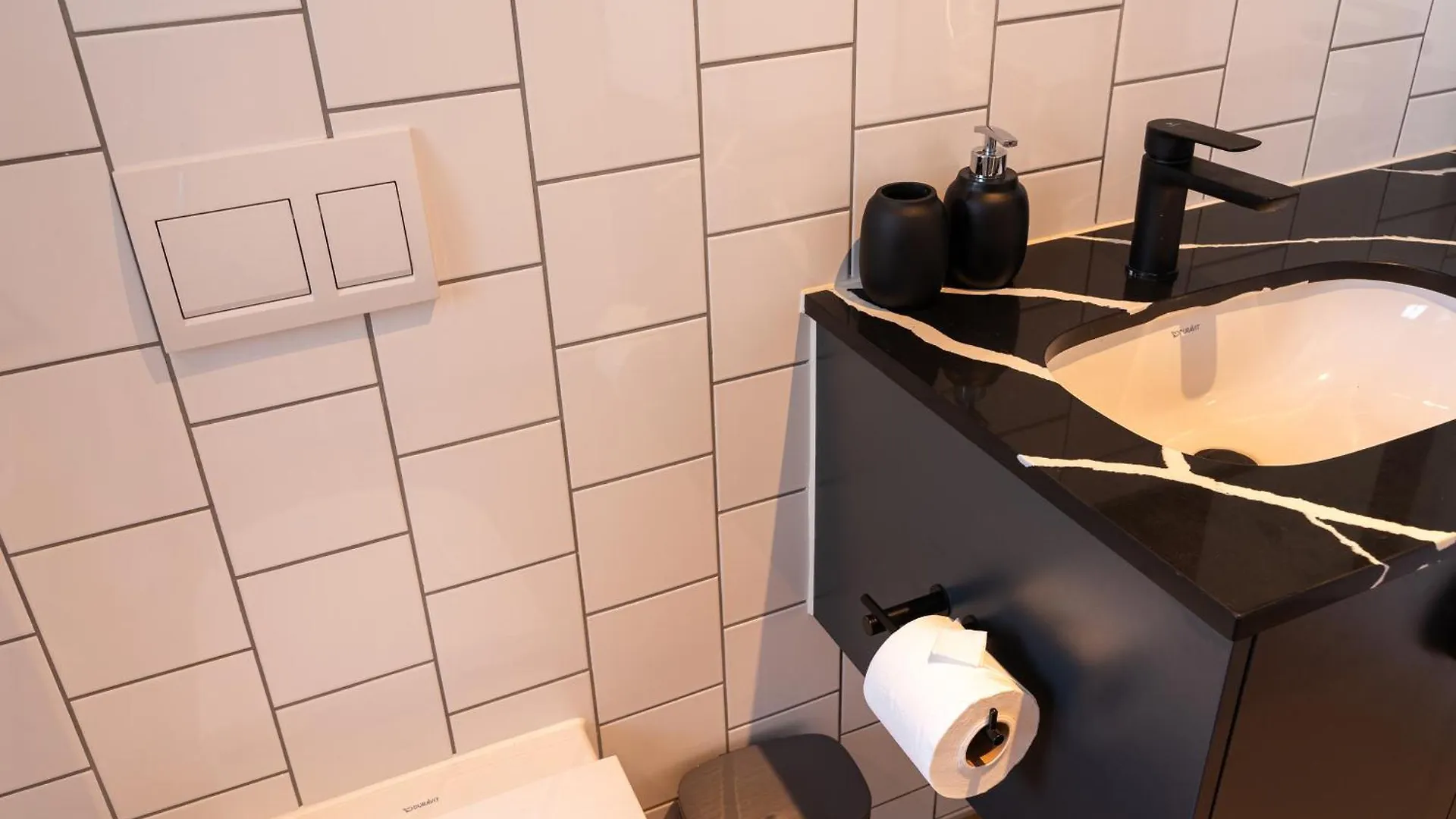 Kml Nine Palms Luxury 101 Apartment Cape Town